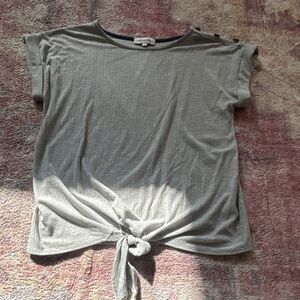 Set The Stage Women's Gray Knit Button Tie Front Blouse S Cap Sleeve Boat Neck